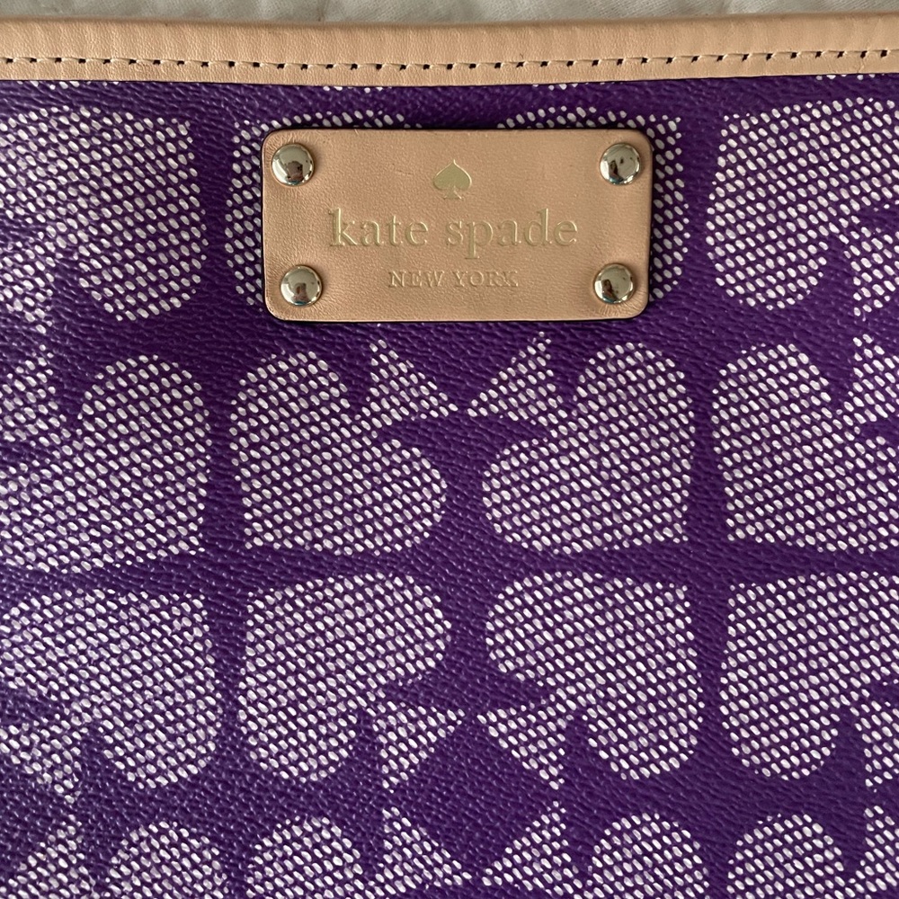 Kate Spade IPad Case - Picture 3 of 6